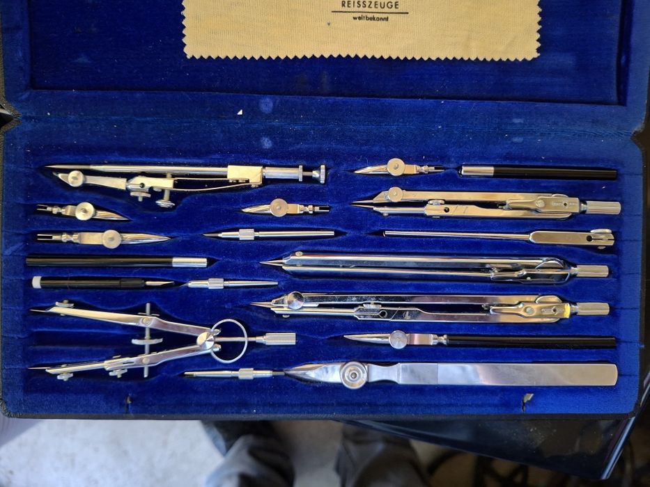 Zestaw kreślarski Cesieco Precision CP IXaS