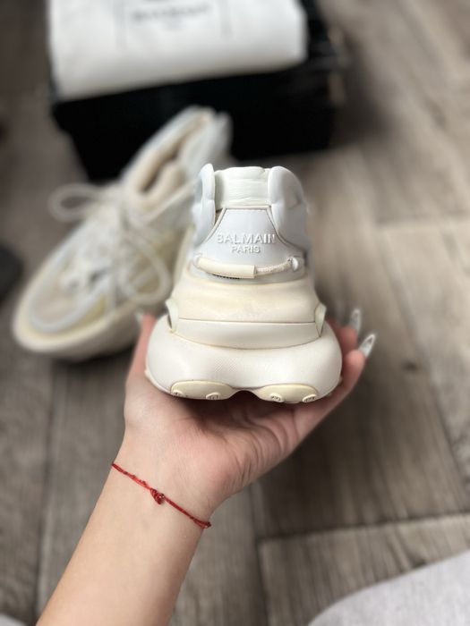 Жіночі кросівки balmain 38 розмір