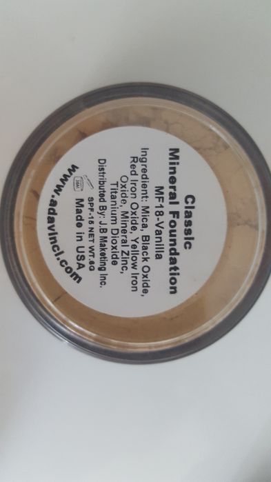 Pó mineral / Foundation