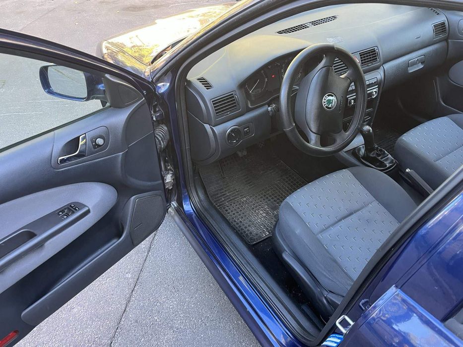 Продам автомобіль для військовослужбовців