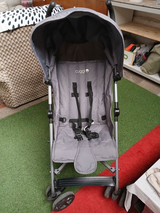 Carrinho de passeio bebé