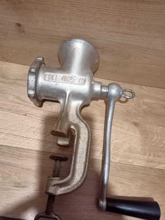 Ręczna maszynka do mielenia mięsa ZSRR