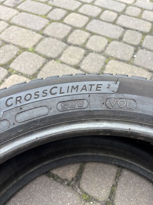 255/45/19 michelin całoroczne 23 rok