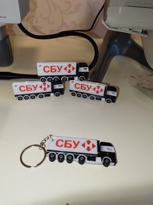 Брелоки СБУ нова пошта, іграшка, брелочок