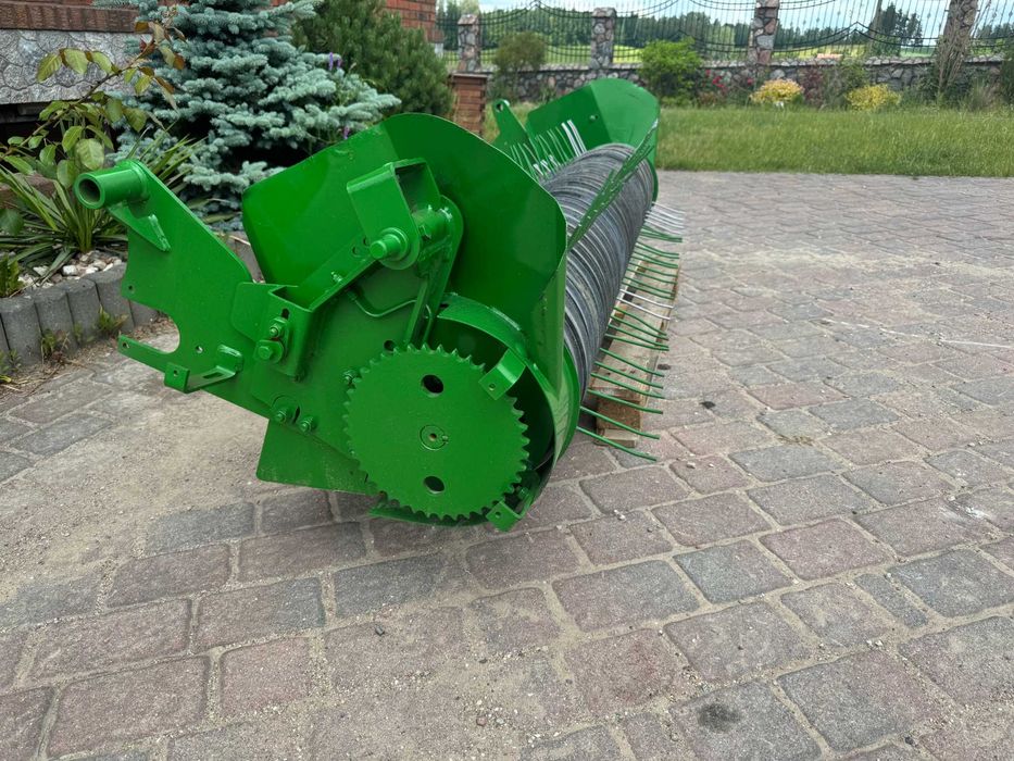 Podbieracz kpl McHale przygotowany do sezonu