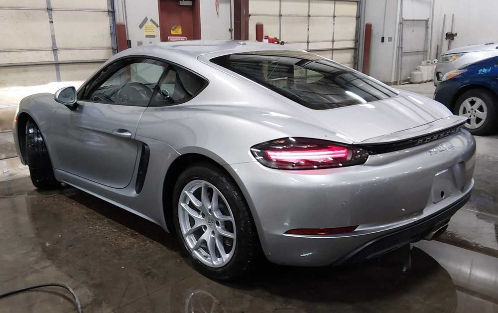 Продам Porsche 718 Cayman T 2023 з ПДВ