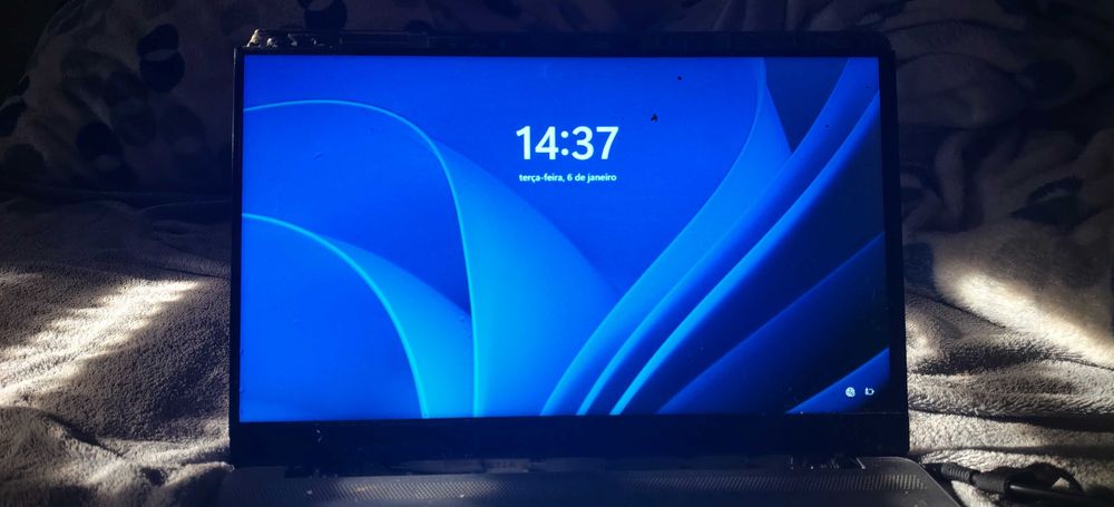 Portátil HP com cerca de 3, 4 anos