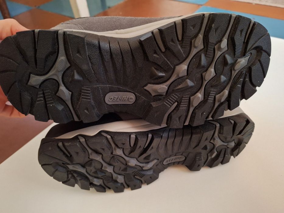 Трекінгові ботинки Hi Tech