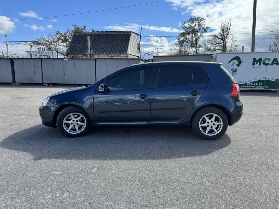 Volkswagen golf 5