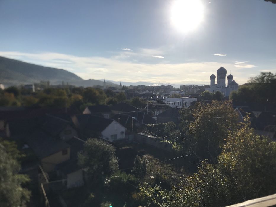 Продається 3-х кімнатна квартира, Виноградів