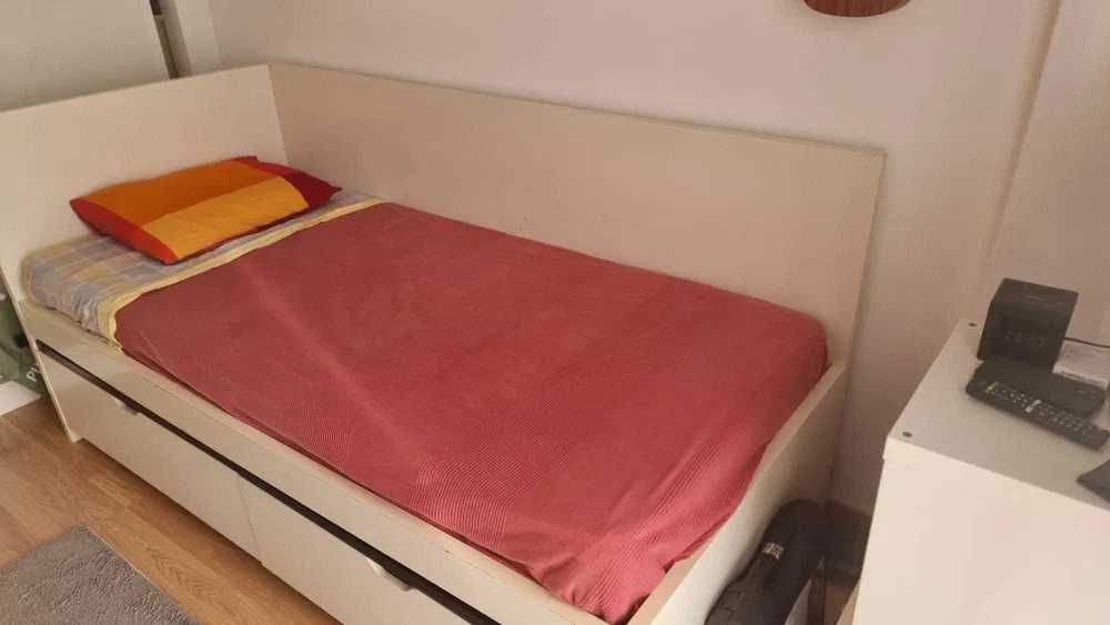 Cama de Solteiro Ikea com Colchão e Gavetões