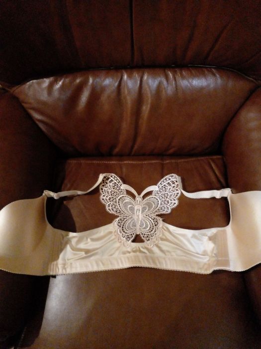 Новий оригінальний Бюстгальтер (лівчик)
