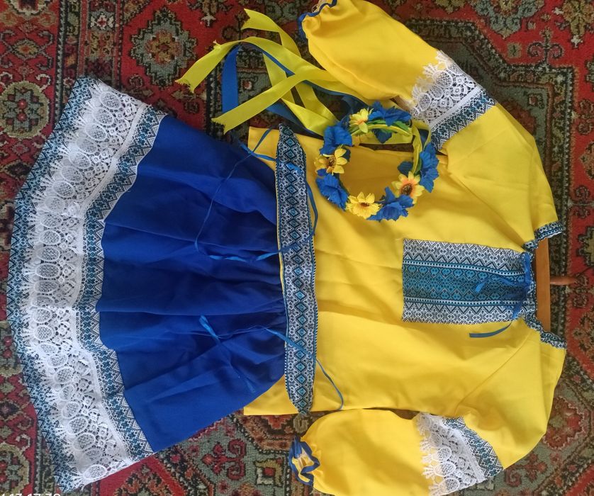 Костюм вишиванка