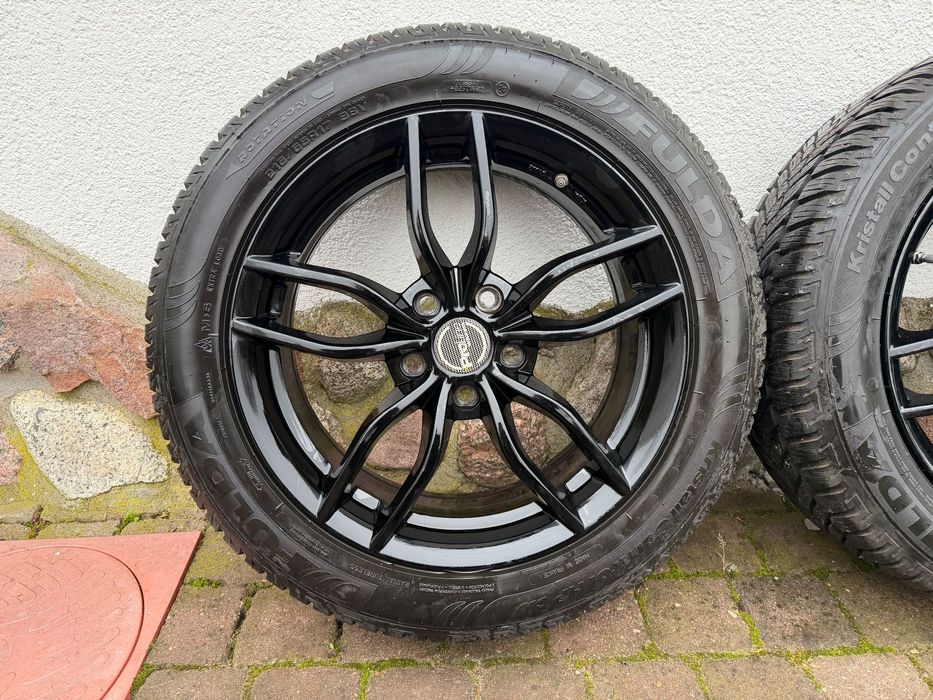 Koła felgi Hyundai Kona I40 5x114.3 zimą 215/55/17