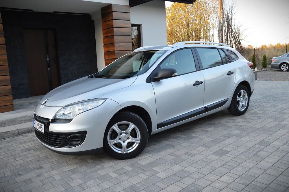 Renault Megane 1.6. 16V Servis_Klima_Alu_Mały Przebieg