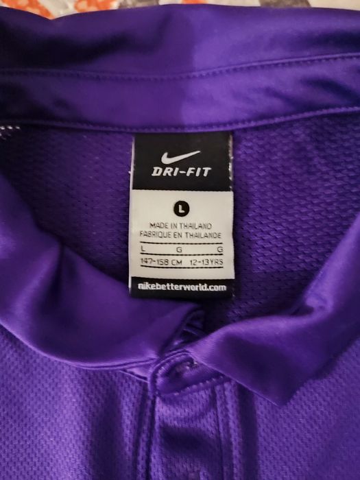 T-shirt Nike tamanho 12/13 anos