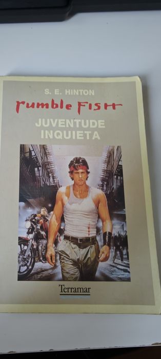 Livro Rumble Fish - Juventude Inquieta de S. E. Hinton