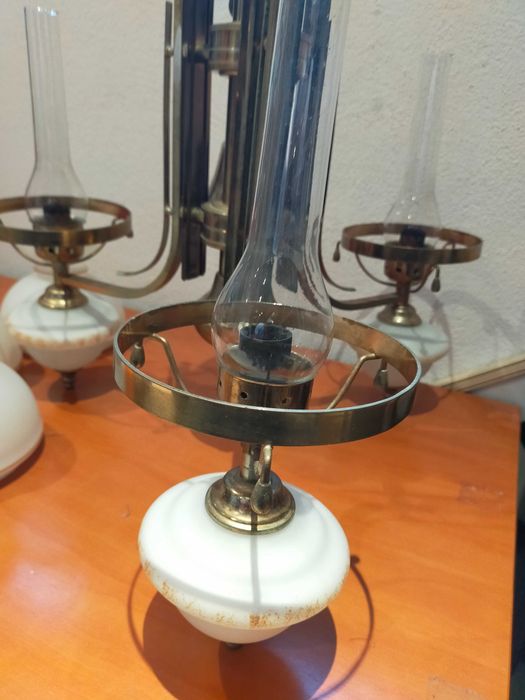 Classic-style lamp425034475488552966