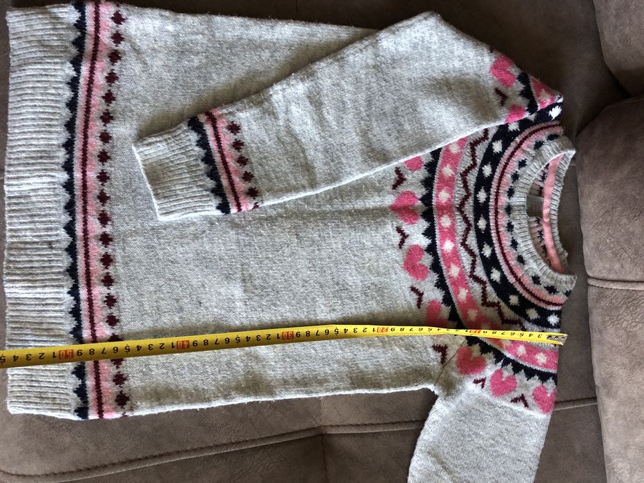 Светрик- туніка р 128 на 7-8 років