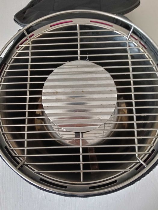 Lotus Grill na węgiel drzewny