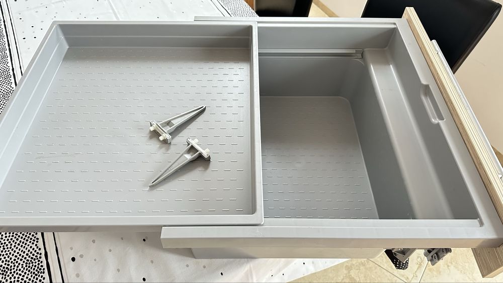 Szuflada pod piekarnik