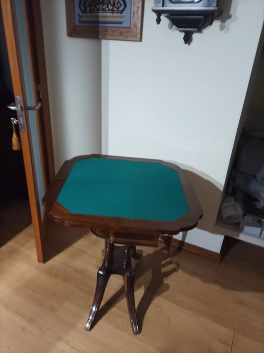 Figuras em pasta de papel  artesanal,  oficios, mesa jogo dobrável