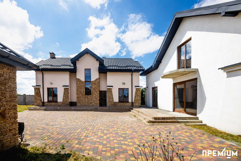 Продаж 2-х будинків Козлин