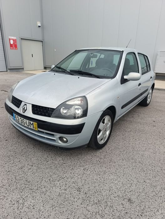 Renault Clio 1.5 DCI ano 2003