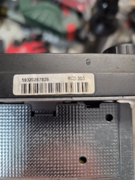 Radio VW RCD 300 z kodem