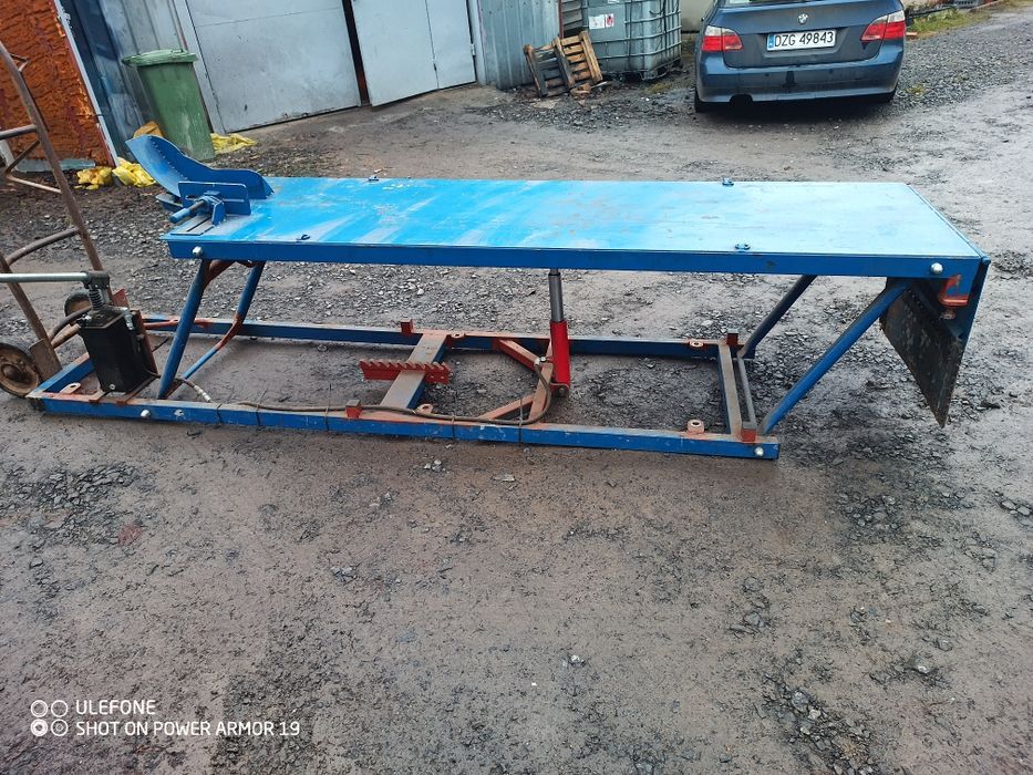 Sprzedam podnośnik/stół do serwisu motocykli
