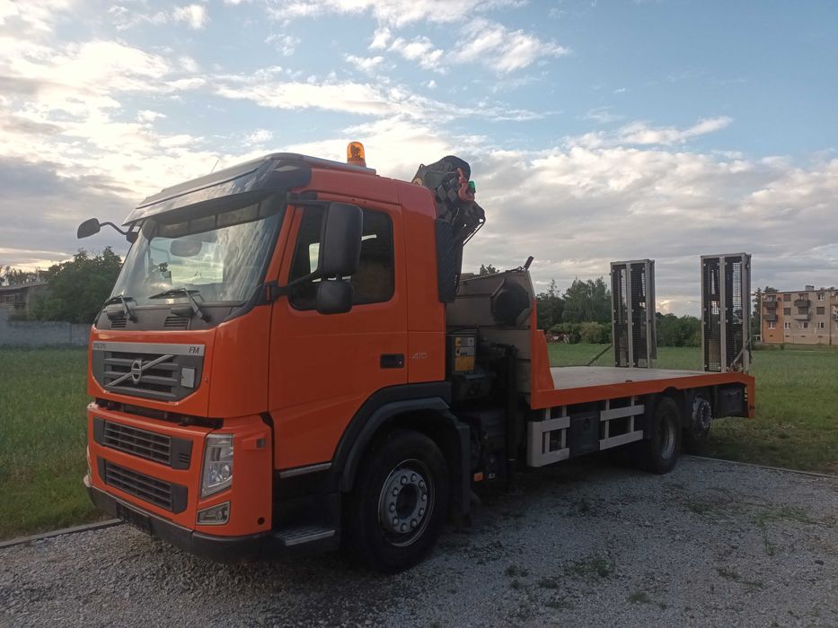 Podnośniki elektryczne spalinowe nożycowe koszowe zwyżki do wynajęcia