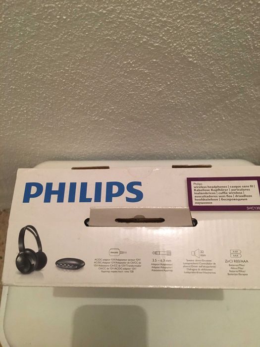 Philips Wireless Headphones  - Novos