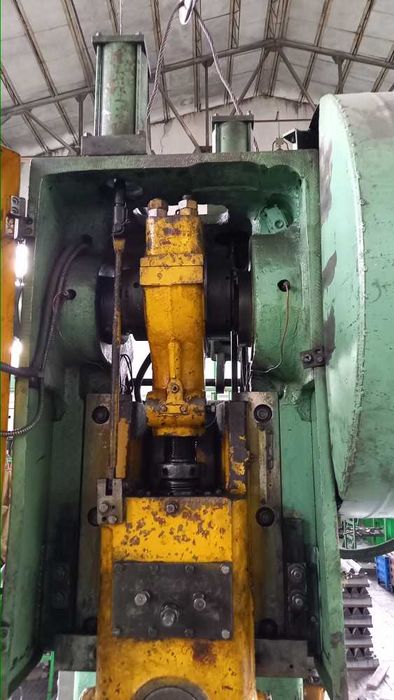 Продам пресс кривошипный КД2128 ус. 63тн.