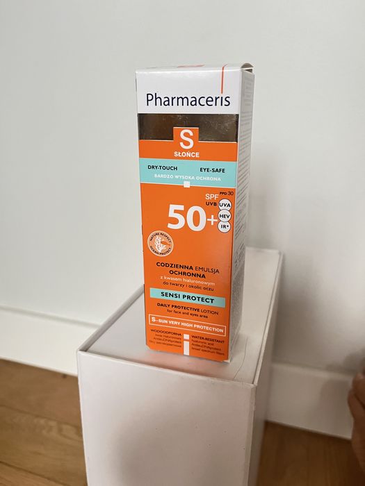 Emulsja do opalania do twarzy Pharmaceris S 50 SPF 50 ml