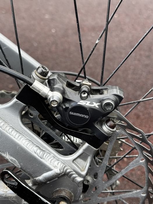 Продам двух подвес Giant reign 2015