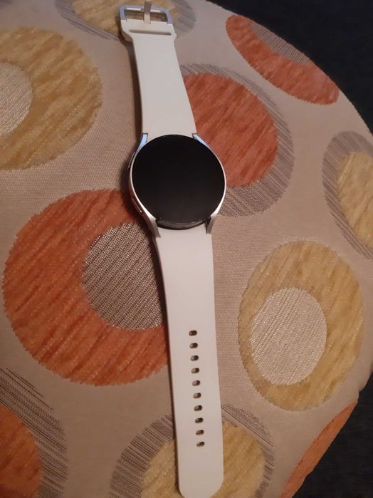 Samsung Galaxy Watch 6 40mm Silver