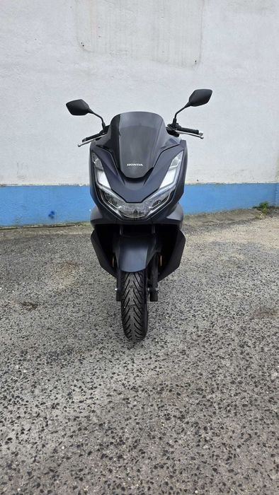 Honda PCX – Apenas 5.100 km | Garantia de Fábrica | Como Nova | Financiamento Disponível
