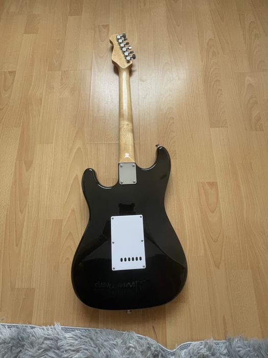 Guitarra Phoenix