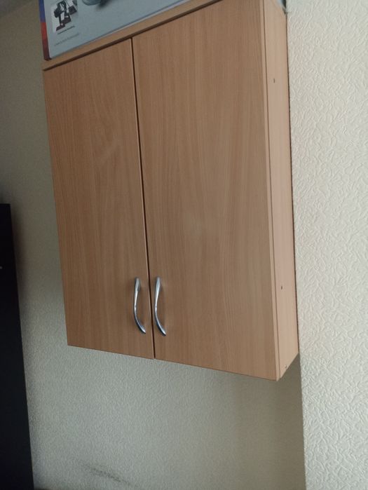 Навісні шафи, меблі для дому, офісу