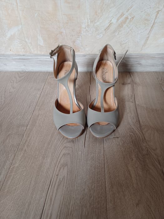 Sandały szpilki Palazzo rozm. 36