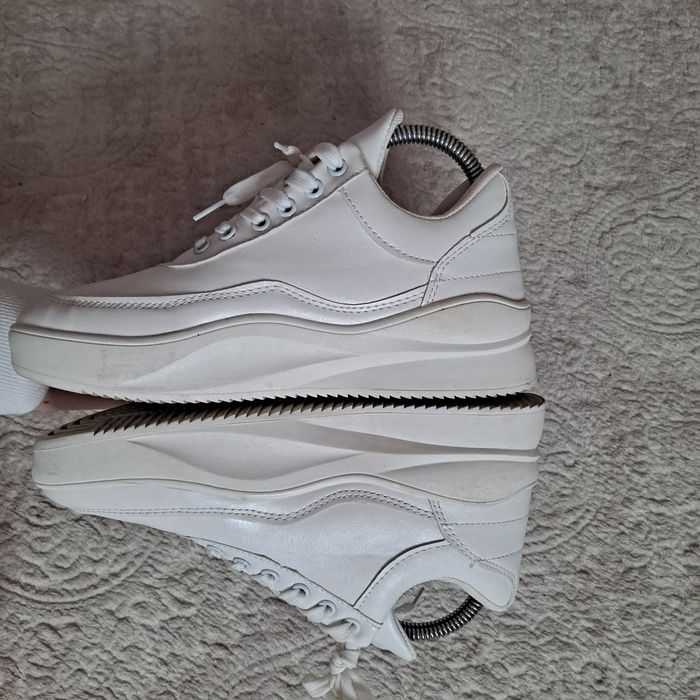 Białe tenisówki damskie Hotsoles London 38