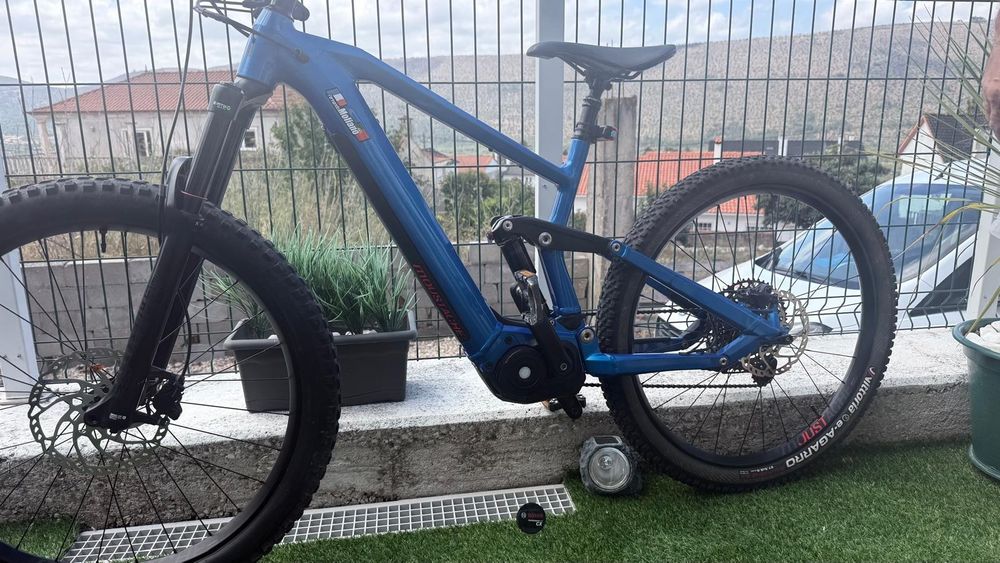 VTT eletrica  da marca francesa moustache