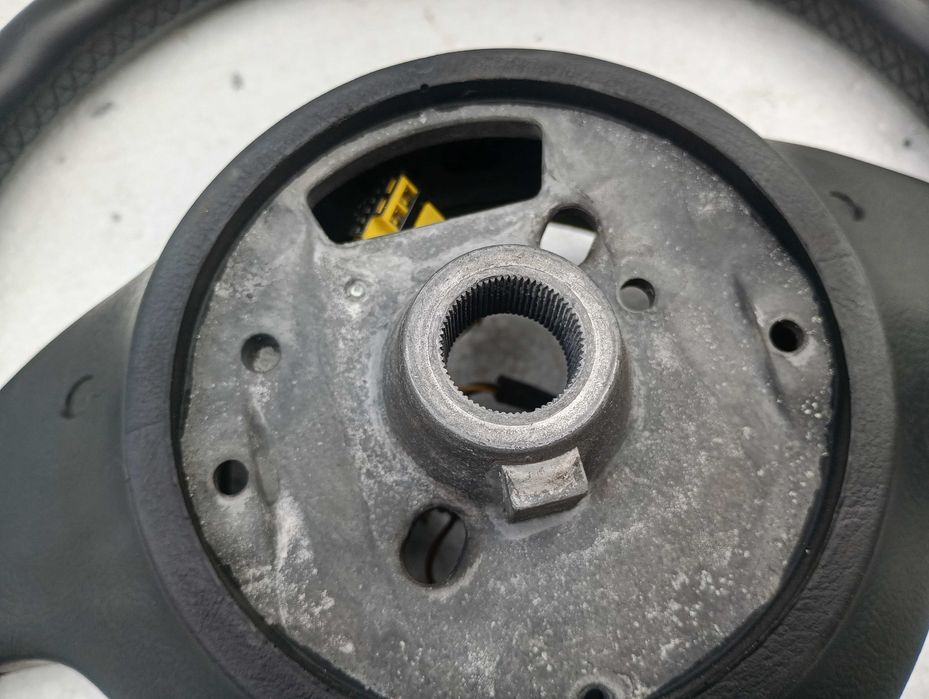 Kierownica trójramienna multifunkcja M Pakiet M3 M5 BMW E38 E39 E46 Z3 X3 X5 ORI SKÓRA