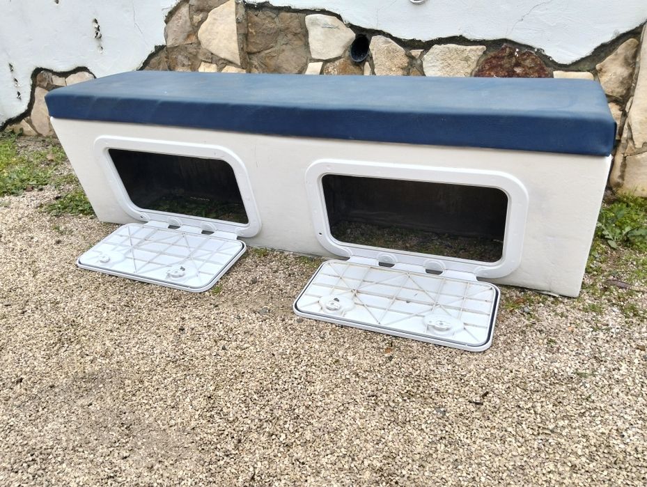 Banco para Barco com Arrumação