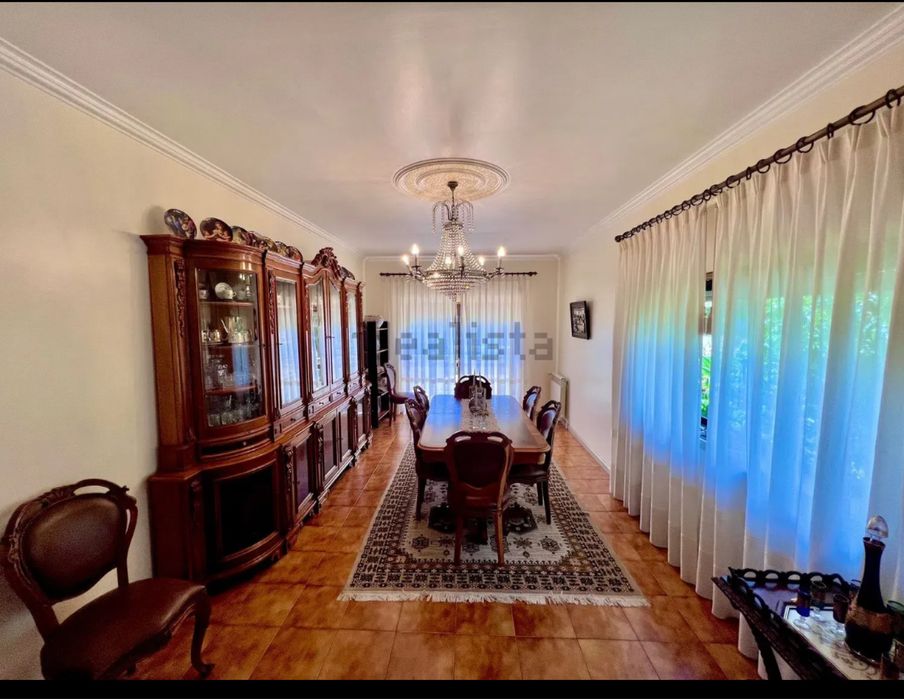 Conjunto completo para sala de Jantar