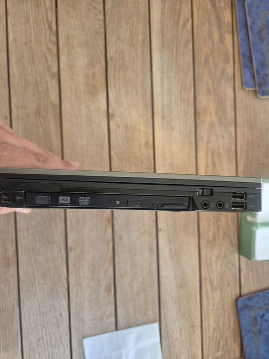 Dell Latitude e5410 4gb ram 500hdd i5 m520