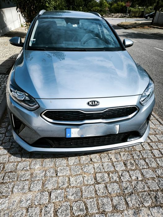 Kia Ceed SW PHEV com garantia da marca até 2028