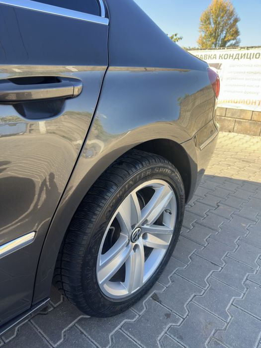 Volkswagen Passat CC