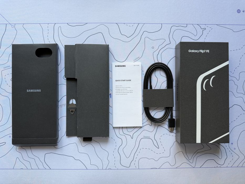 Samsung Z Flip 7 FE White