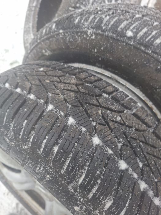 Продам зимові шины  205/60 r16
